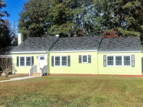 203 Willow Road, Clinton, NC 28328
