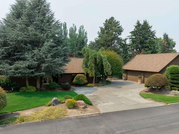 820 S Meadowlark Lane, Othello, WA 99344