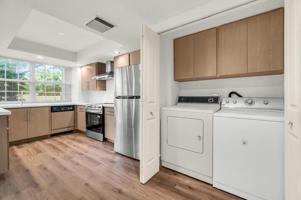 8120 Northboro Court, Unit 20A, Lake Clarke Shores, FL 33406 Photo
