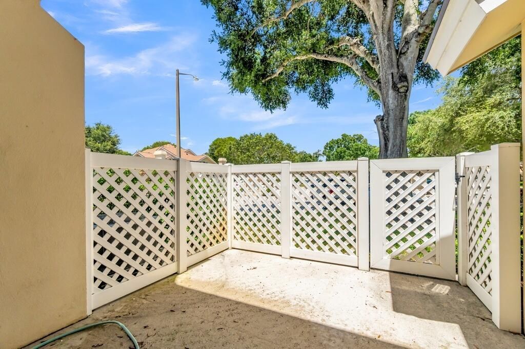 8120 Northboro Court, Unit 20A, Lake Clarke Shores, FL 33406 Photo