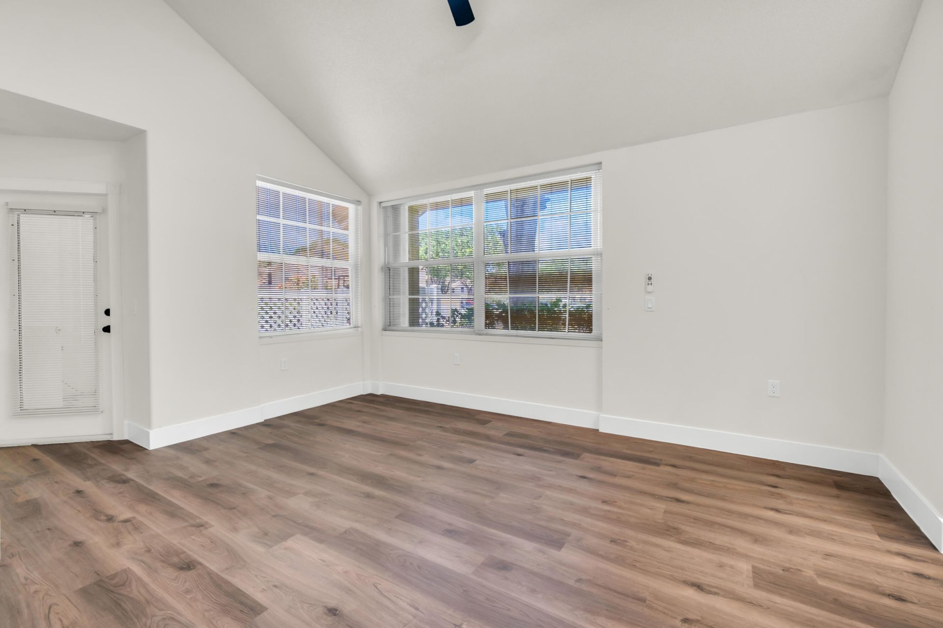 8120 Northboro Court, Unit 20A, Lake Clarke Shores, FL 33406 Photo