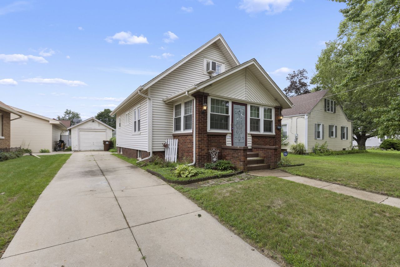 603 Frances Avenue, Loves Park, IL 61111 Main Photo