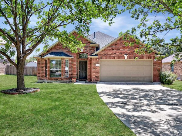 437 Hometown PKWY, Kyle, TX 78640
