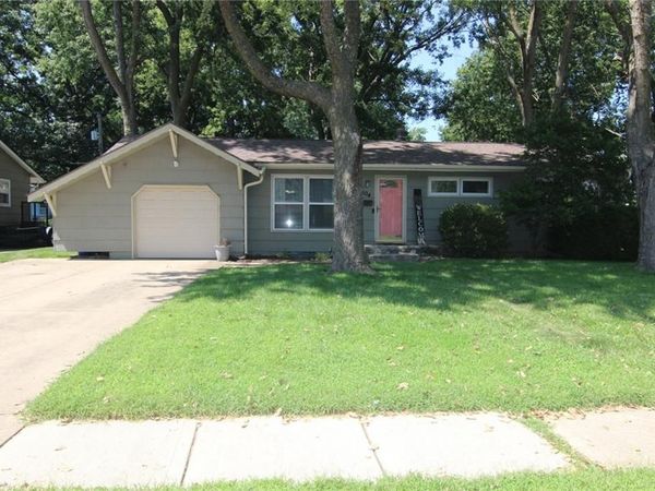 7104 Melrose Lane, Shawnee, KS 66203