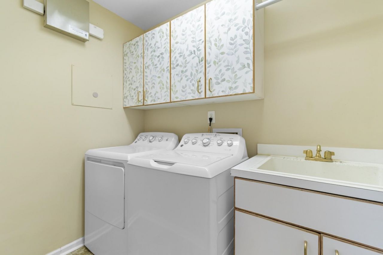 8256 Timber Ridge Rd. Photo 31