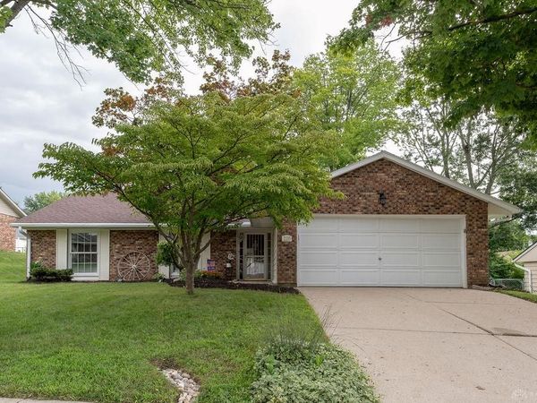 220 Evergreen Drive, Springboro, OH 45066