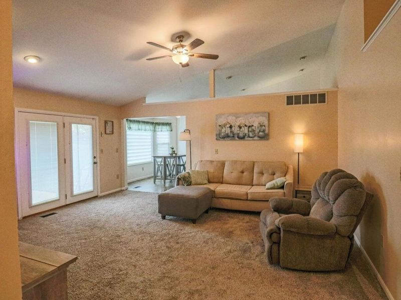6293 Remington Cove, Burlington, KY 41005 Photo 10