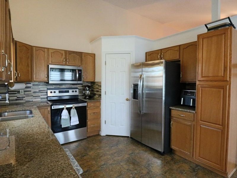 6293 Remington Cove, Burlington, KY 41005 Photo 12
