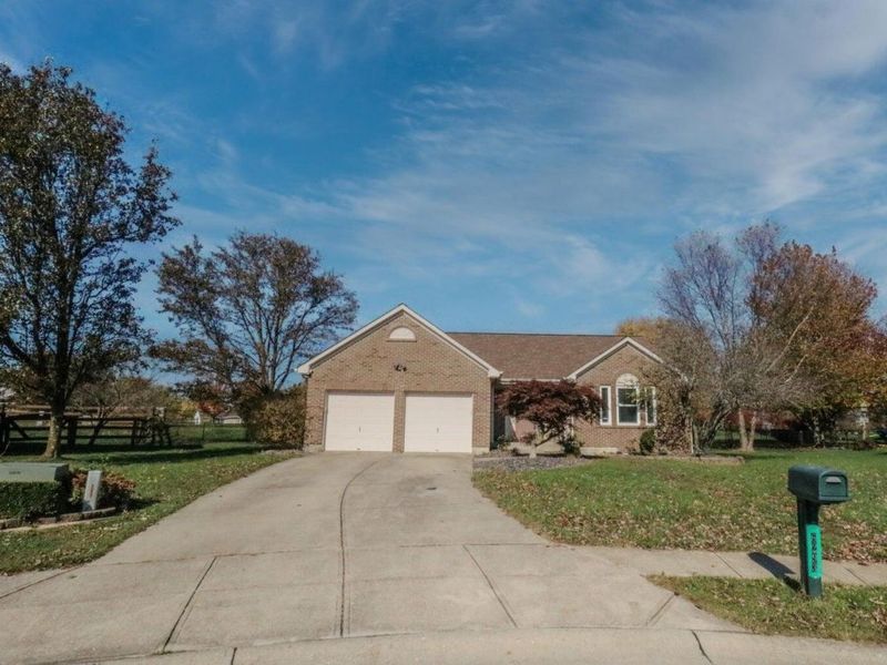 6293 Remington Cove, Burlington, KY 41005 Photo 2