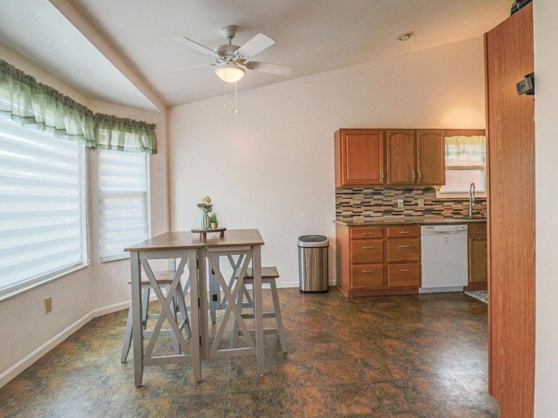 6293 Remington Cove, Burlington, KY 41005 Photo 9