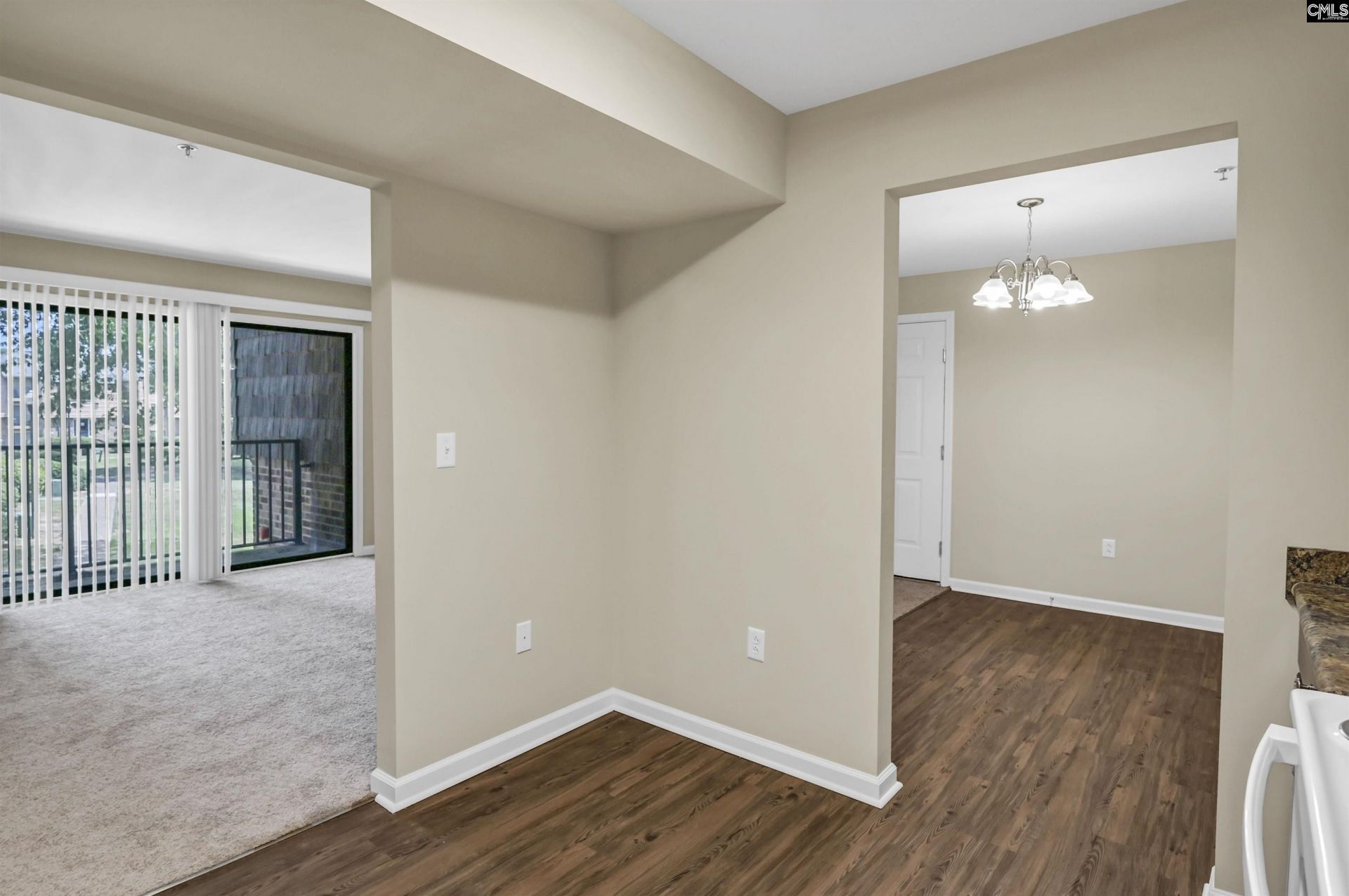 1107 Menlo Drive  Photo 5