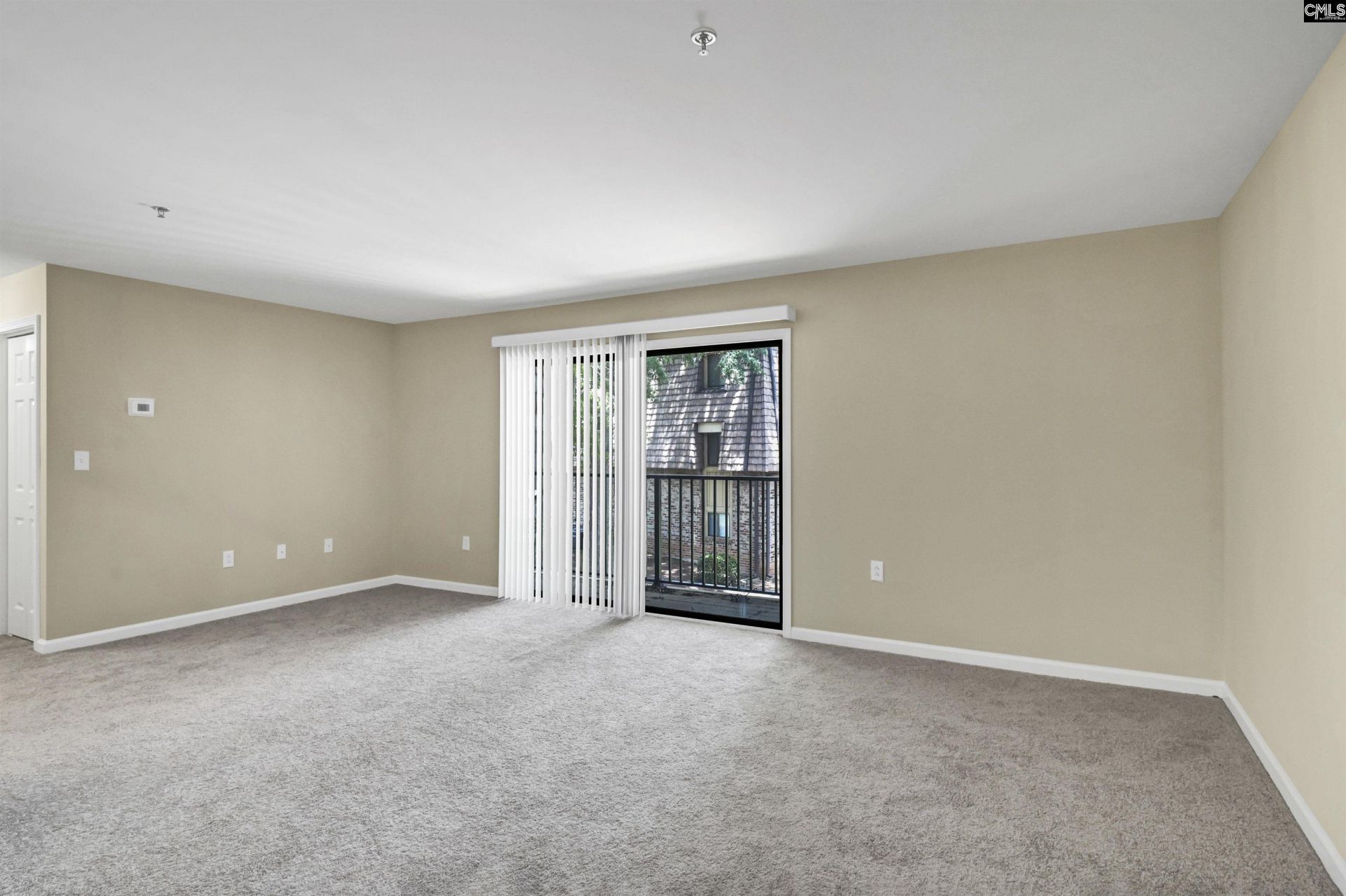 1107 Menlo Drive  Photo 9