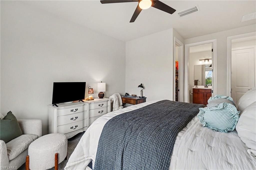 19575 The Place Blvd , Estero, FL 33928 Photo