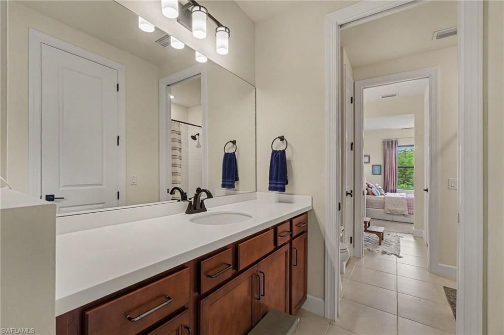 19575 The Place Blvd , Estero, FL 33928 Photo