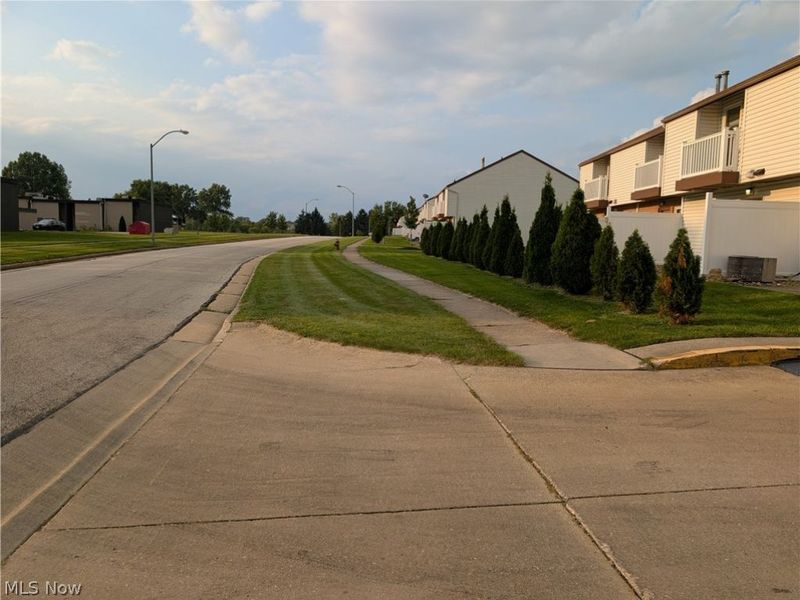 1517 Whitehall Boulevard , Kent, OH 44240 Photo 44