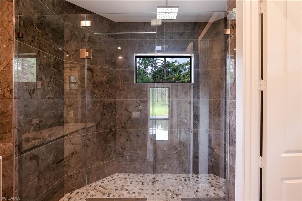 1061 20th Ave Ne, Naples, FL 34120 Photo