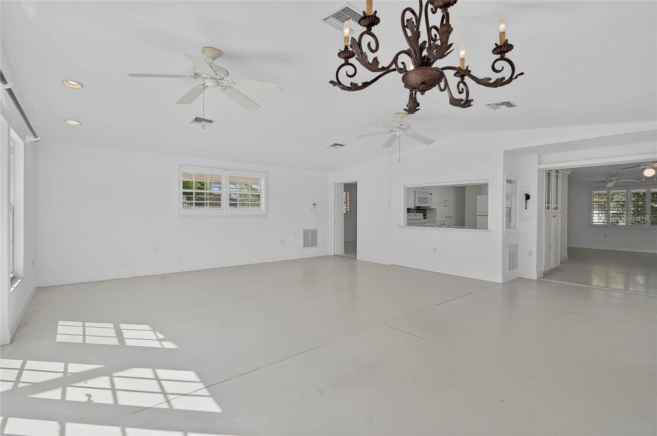 707 Park Lane, Bradenton, FL 34209 Photo