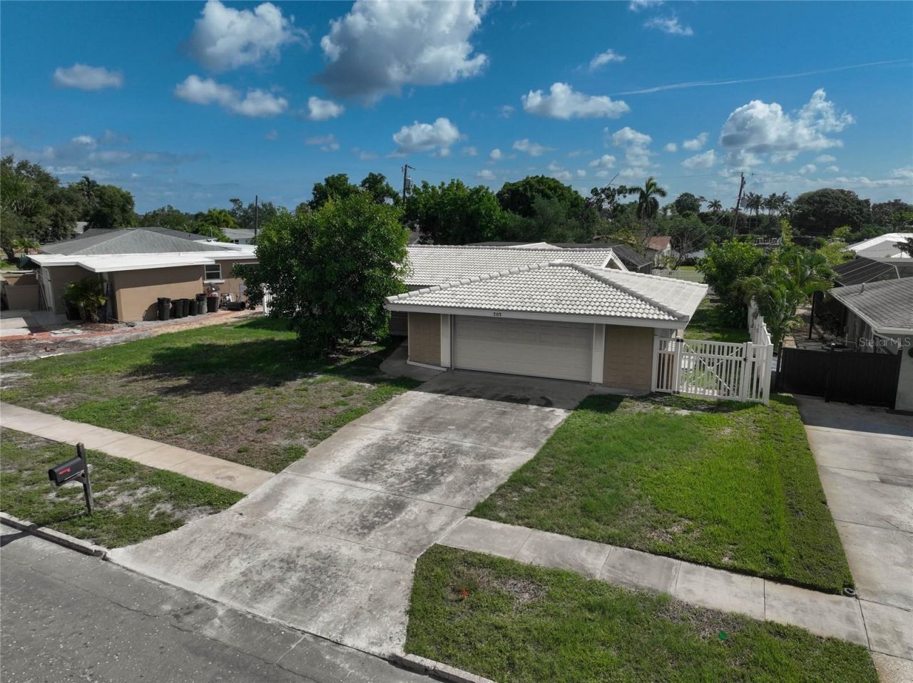 707 Park Lane, Bradenton, FL 34209 Photo