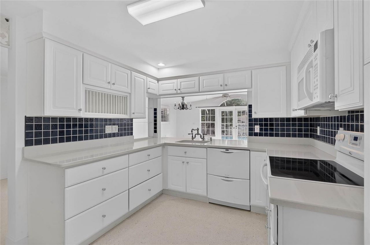 707 Park Lane, Bradenton, FL 34209 Photo