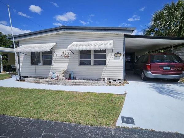 980 7TH STREET NW, Unit 55, LARGO, FL 33770