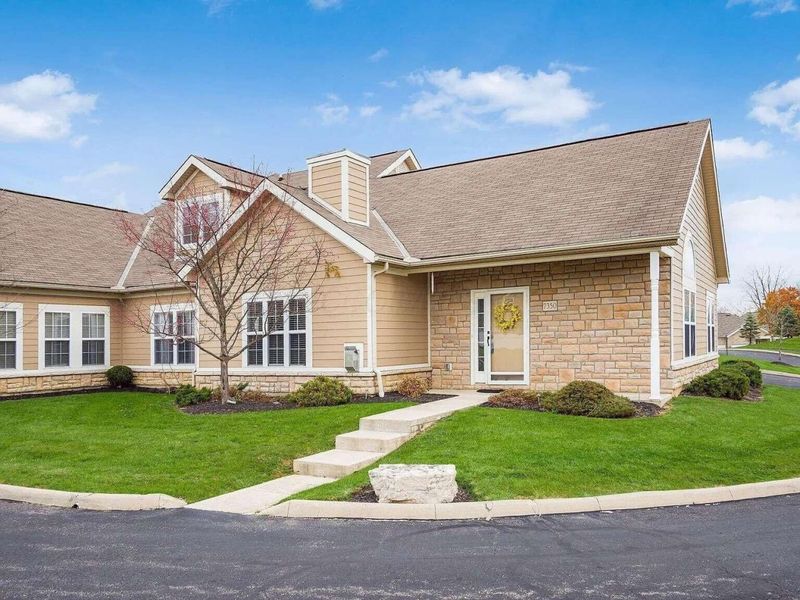7350 Kirklington Street , Lewis Center, OH 43035 Photo 1