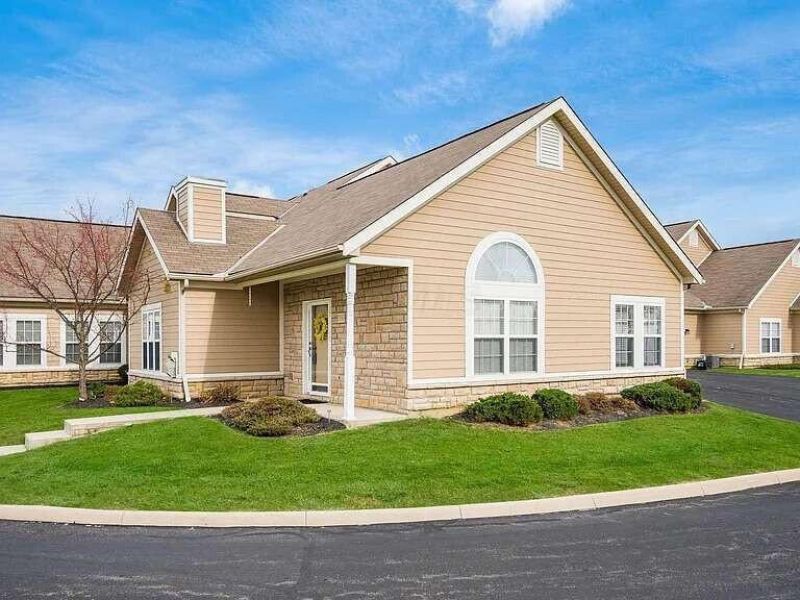 7350 Kirklington Street , Lewis Center, OH 43035 Photo 2