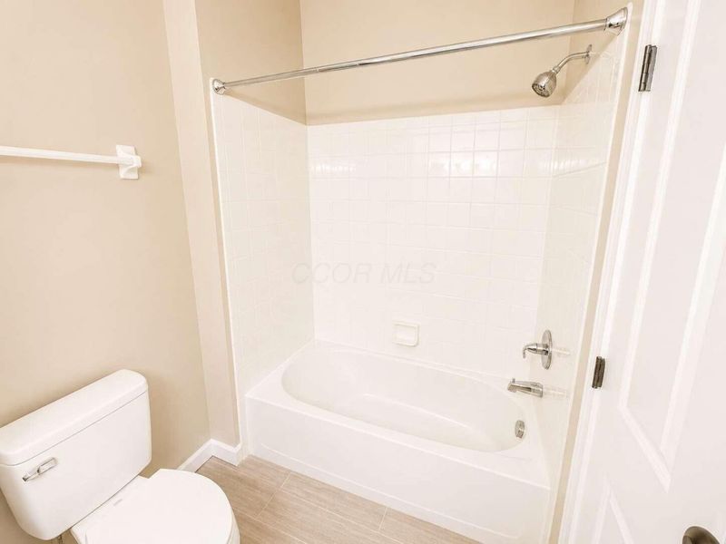 7350 Kirklington Street , Lewis Center, OH 43035 Photo 32