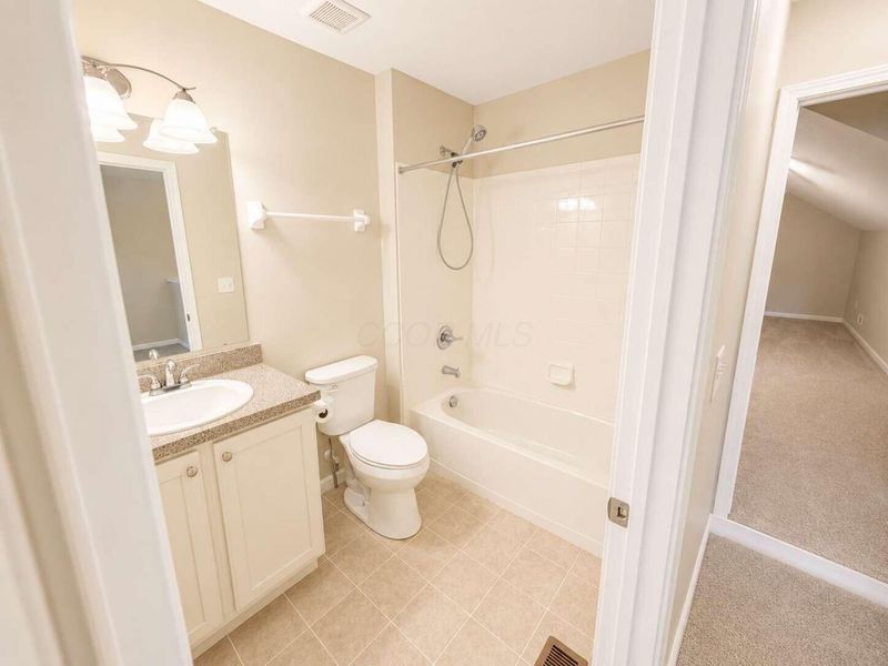 7350 Kirklington Street , Lewis Center, OH 43035 Photo 38