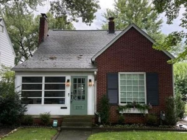 217 Garrett Place, Columbus, OH 43214