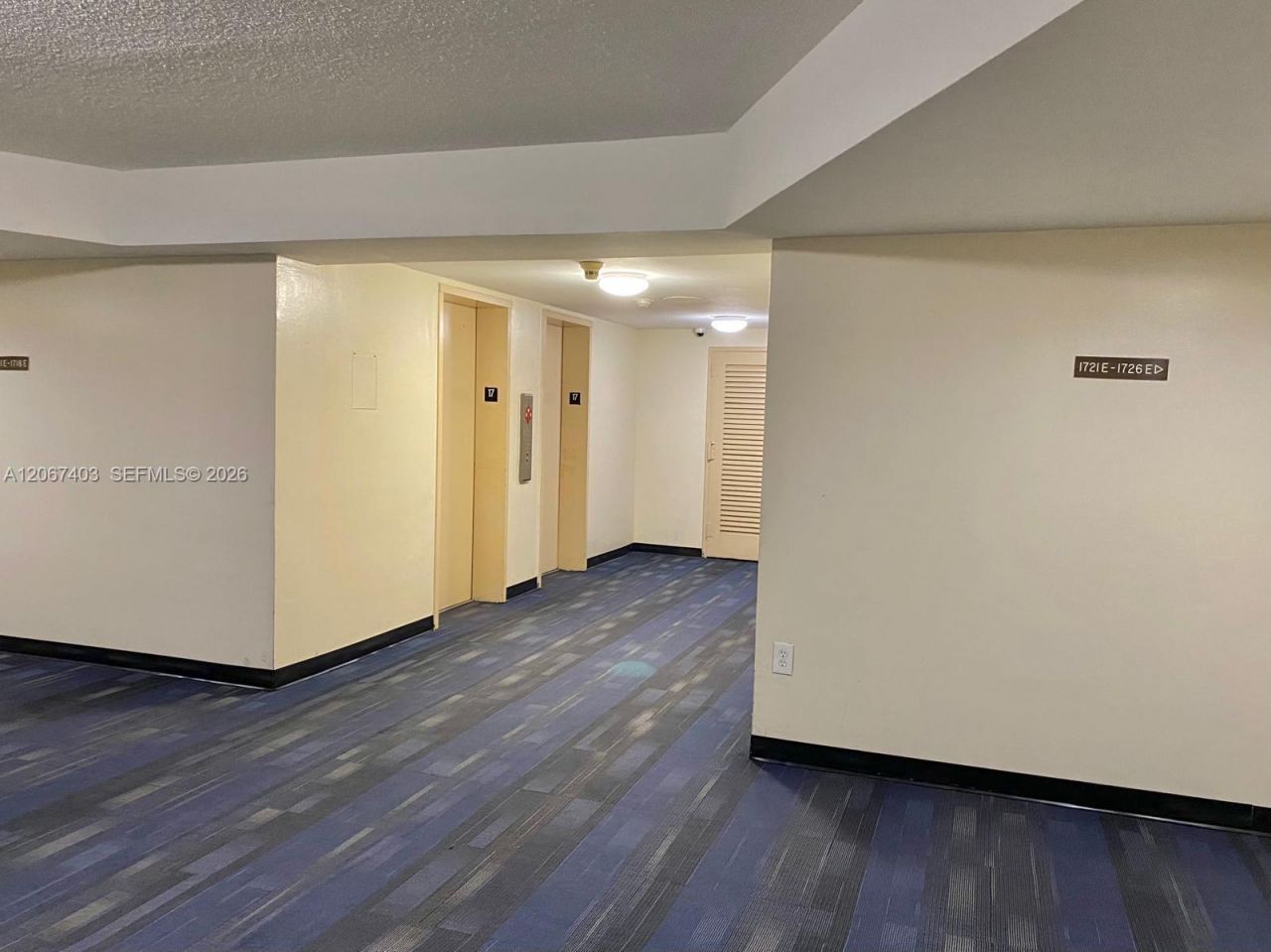1351 NE Miami Gardens Dr, Unit PH1725E, Miami, FL 33179 Photo