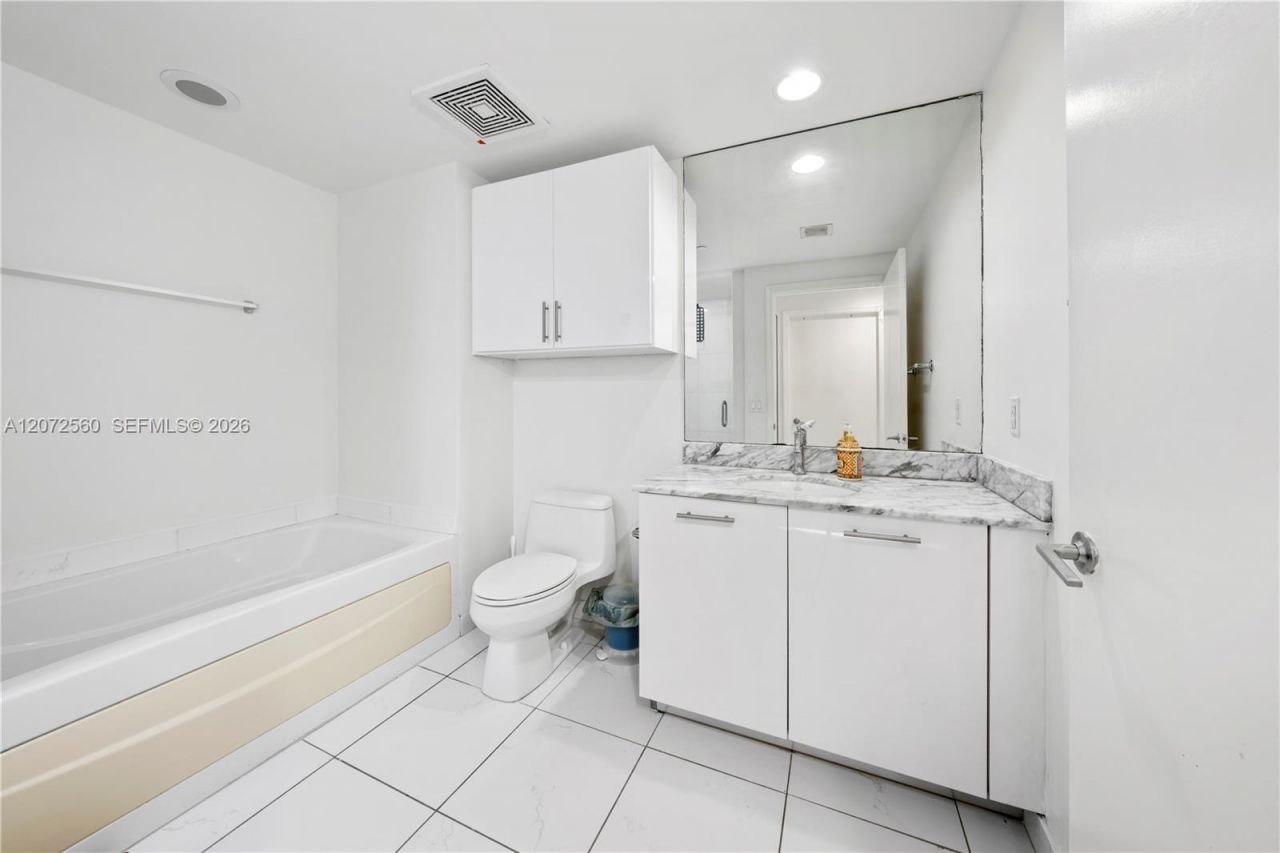 55 SE 6th St , Unit 1708, Miami, FL 33131 Photo