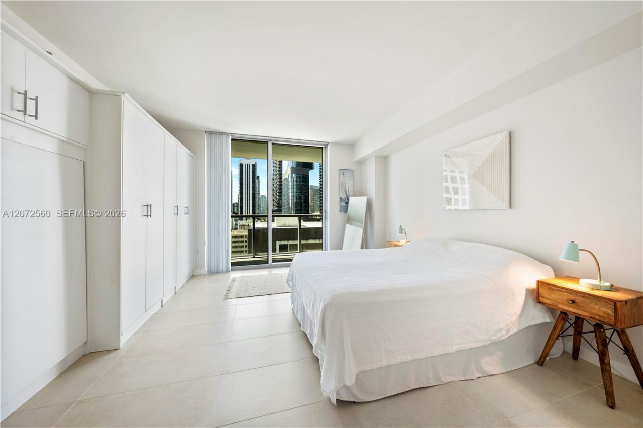 55 SE 6th St , Unit 1708, Miami, FL 33131 Photo