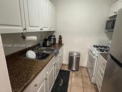 4655 Palm Ave , Unit 209, Hialeah, FL 33012 Photo