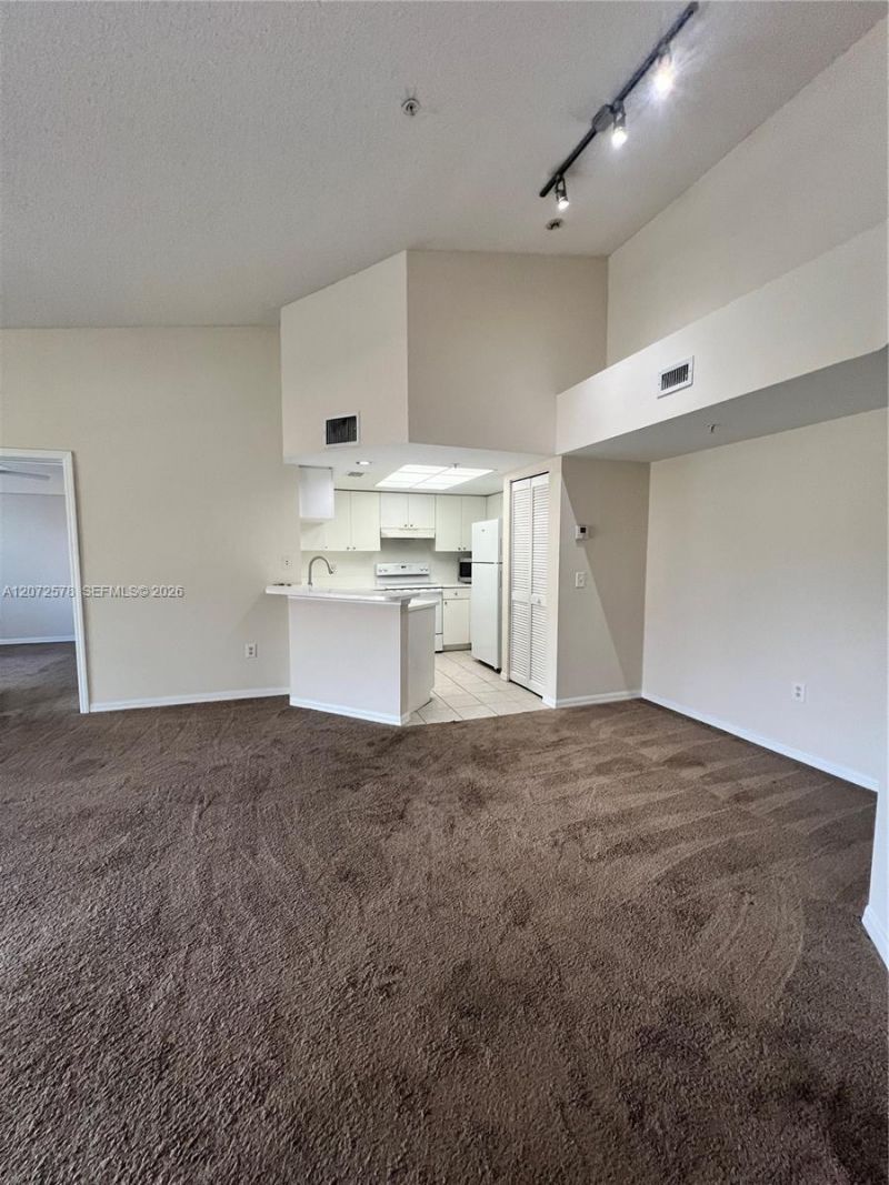 2009 SE 10th Ave , Unit 319, Fort Lauderdale, FL 33316 Photo