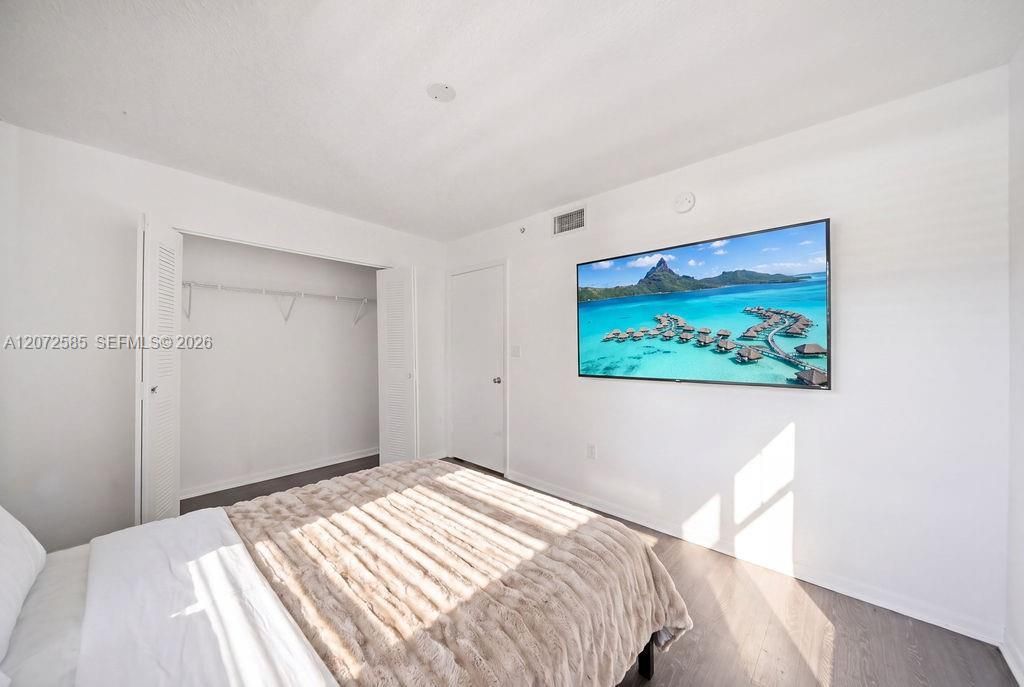 771 N Pine Island Rd , Unit 205, Plantation, FL 33324 Photo