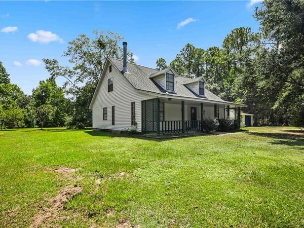 60360 KAY Drive , Lacombe, LA 70445