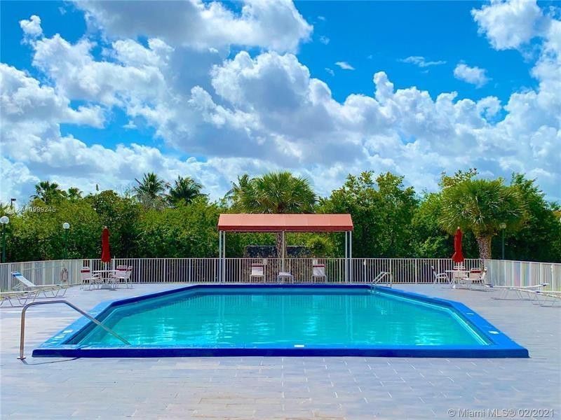 7000 NW 186th Street, Unit 4-217, Hialeah, FL 33015 Photo
