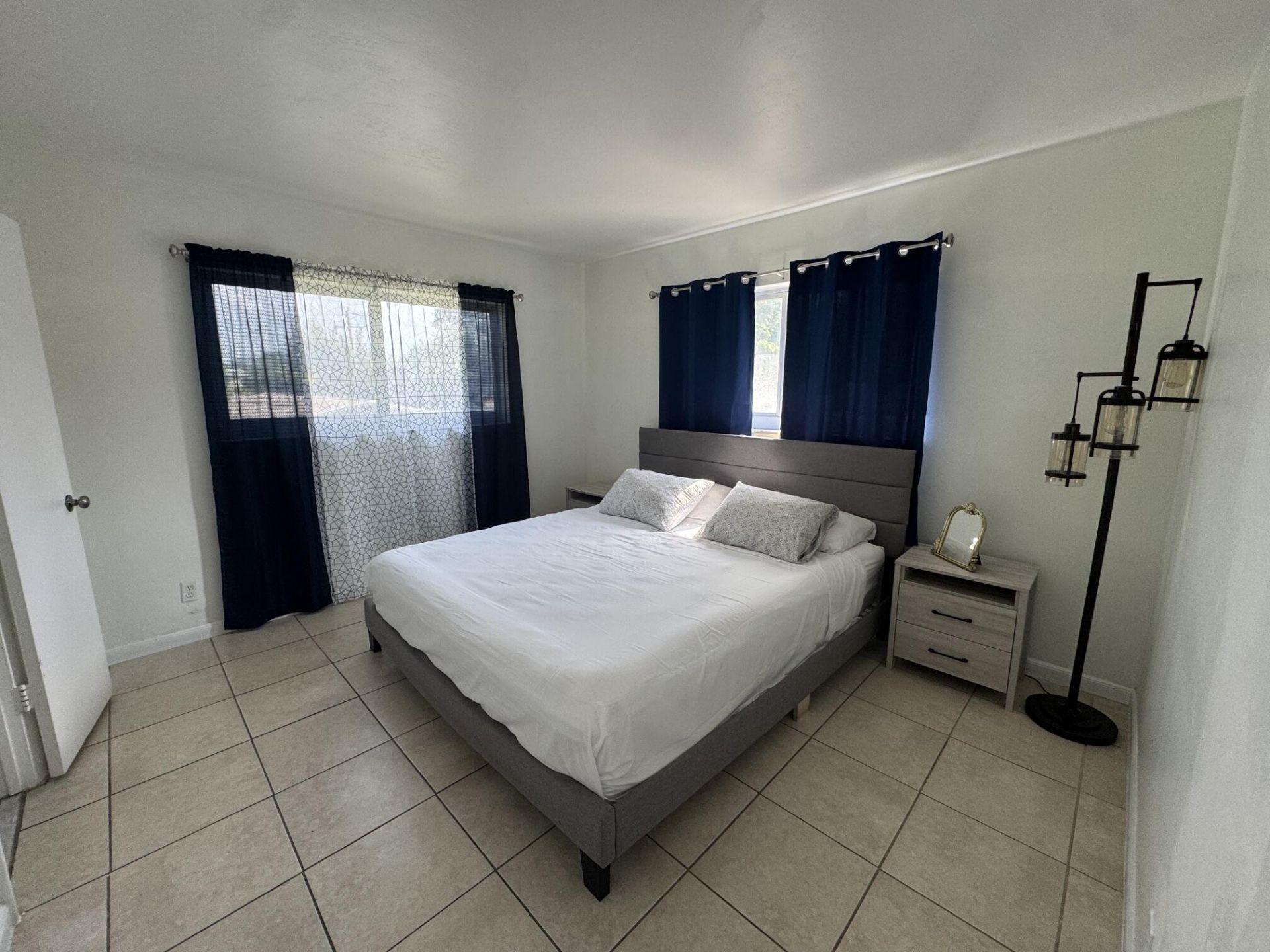 811 SE 16th Street, Unit 208, Fort Lauderdale, FL 33316 Photo