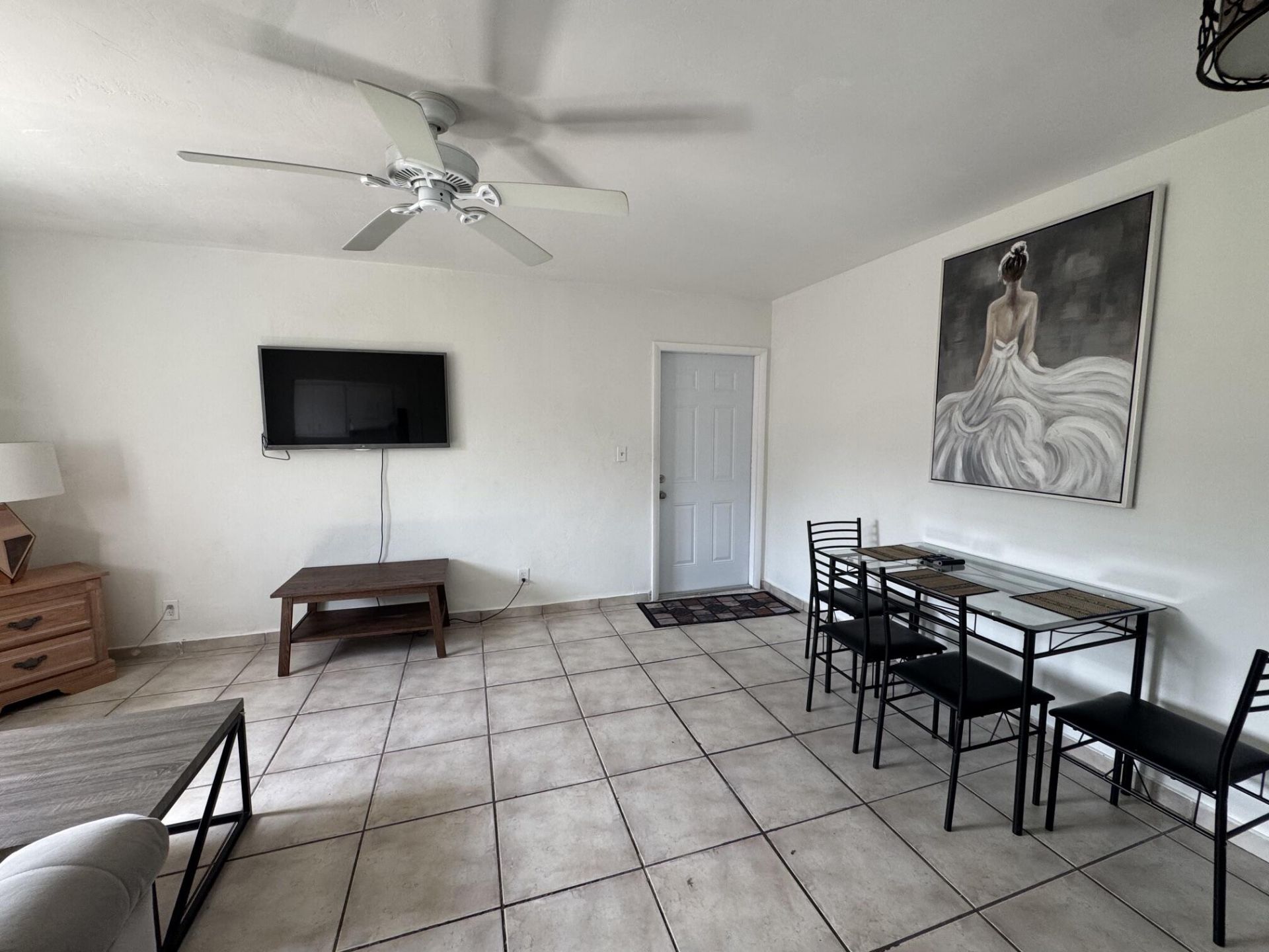 811 SE 16th Street, Unit 208, Fort Lauderdale, FL 33316 Photo