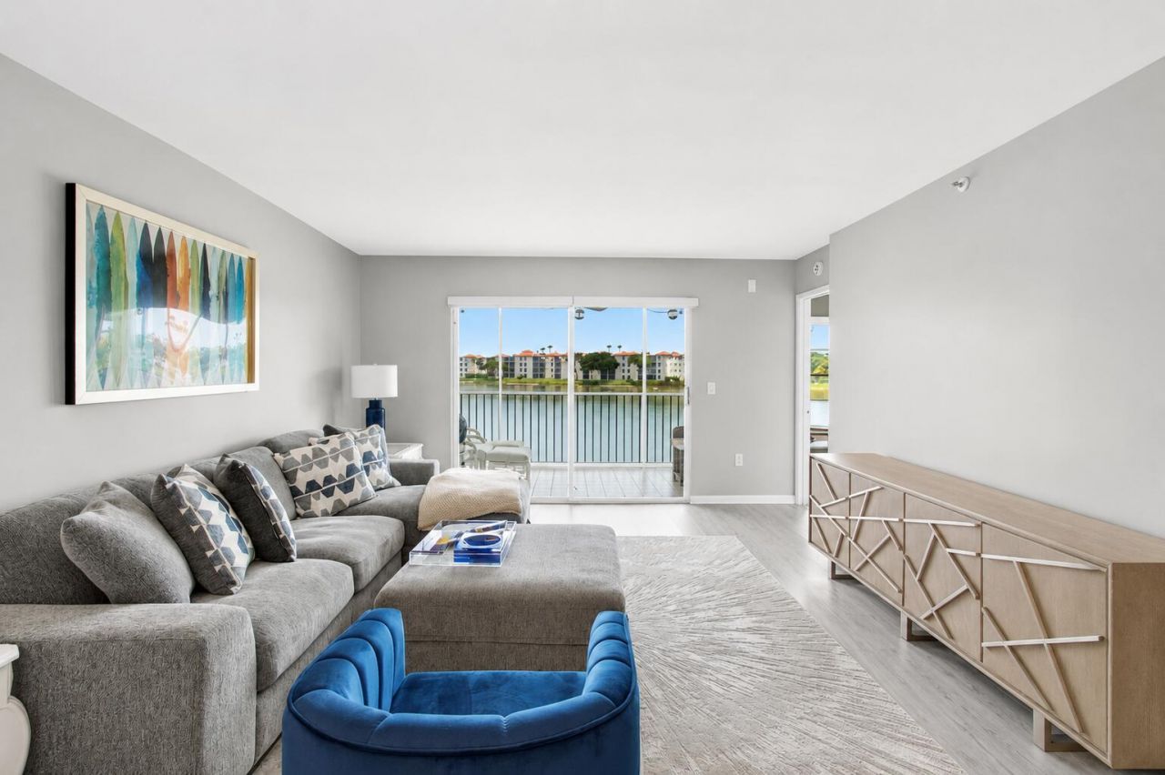 14112 Huntington Pointe Drive, Unit 210, Delray Beach, FL 33484 Photo