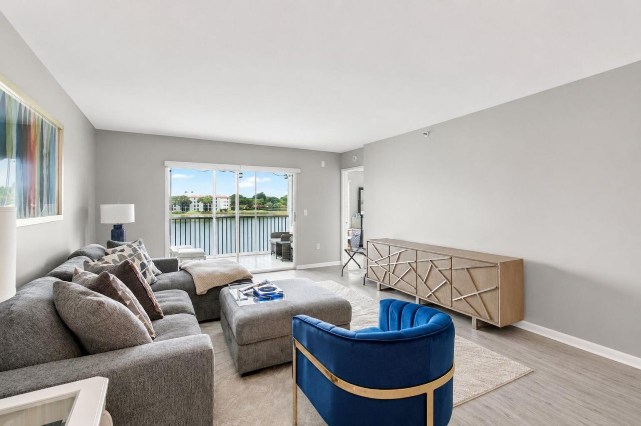 14112 Huntington Pointe Drive, Unit 210, Delray Beach, FL 33484 Photo