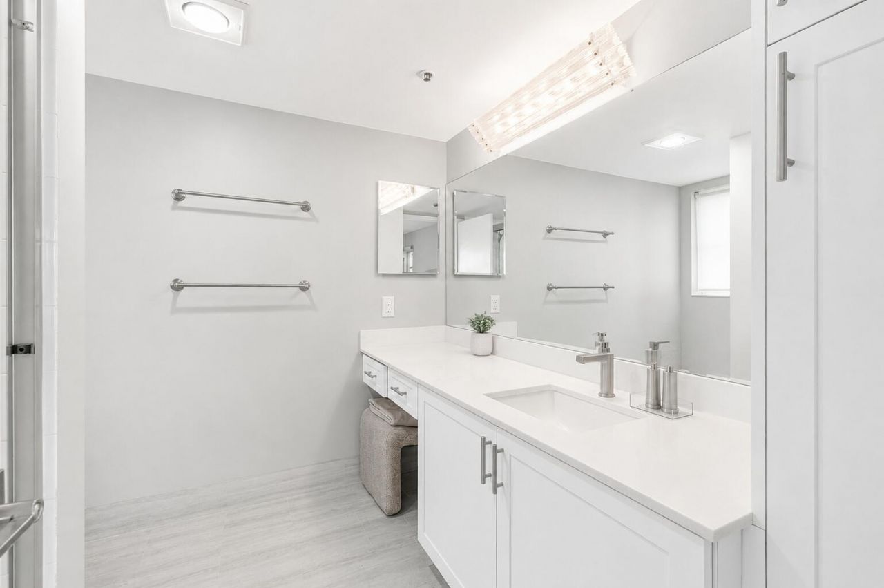 14112 Huntington Pointe Drive, Unit 210, Delray Beach, FL 33484 Photo