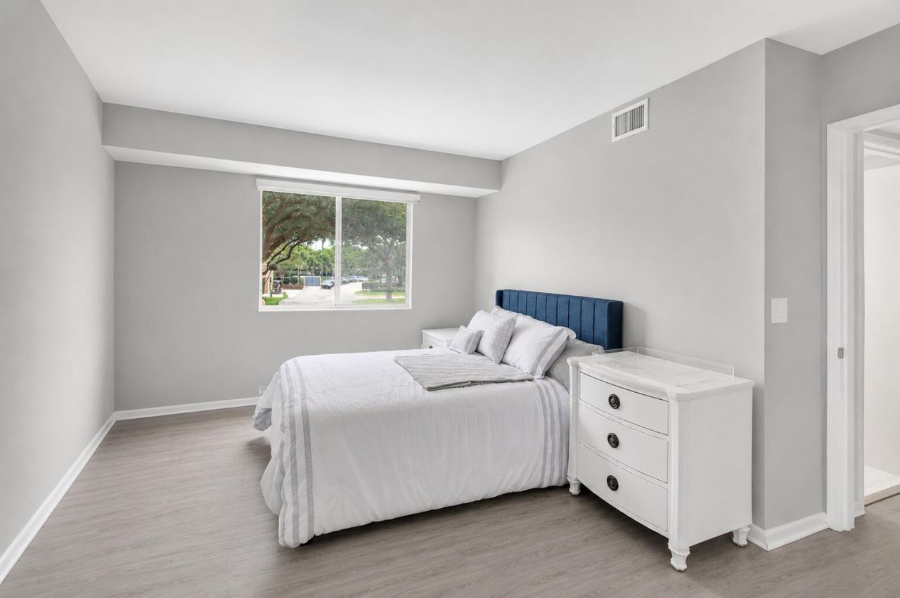 14112 Huntington Pointe Drive, Unit 210, Delray Beach, FL 33484 Photo