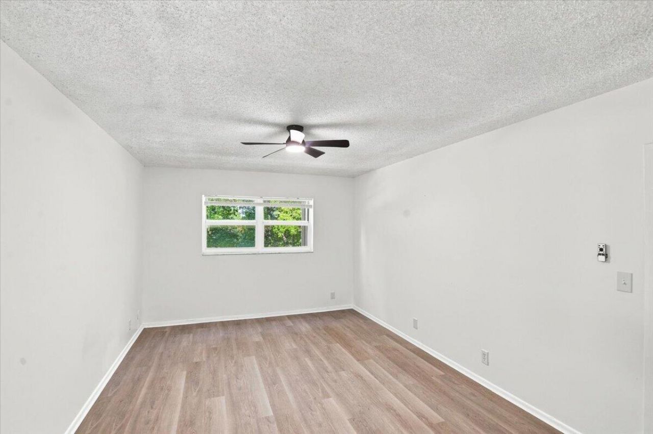 1050 Country Club Drive, Unit 306, Margate, FL 33063 Photo