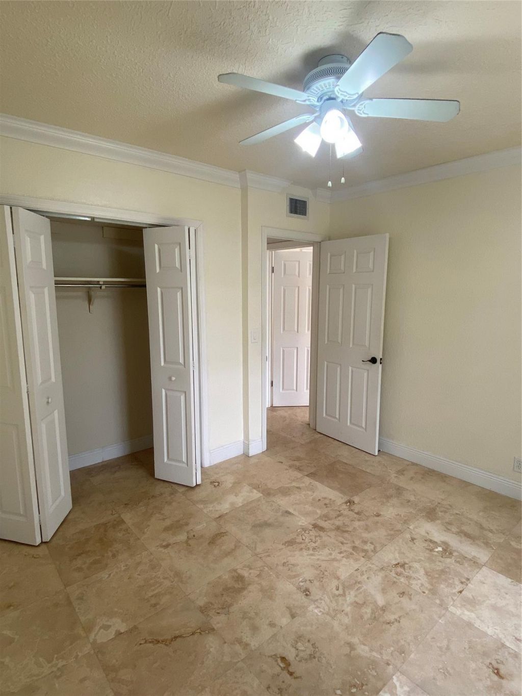 2200 NE 66th Street, Unit 1412, Fort Lauderdale, FL 33308 Photo