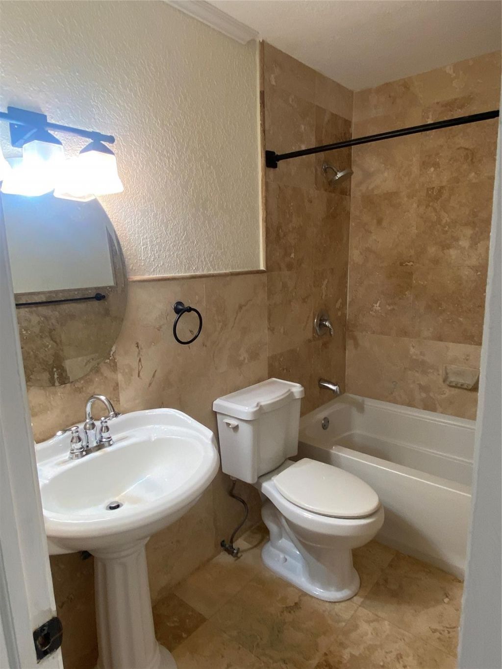 2200 NE 66th Street, Unit 1412, Fort Lauderdale, FL 33308 Photo