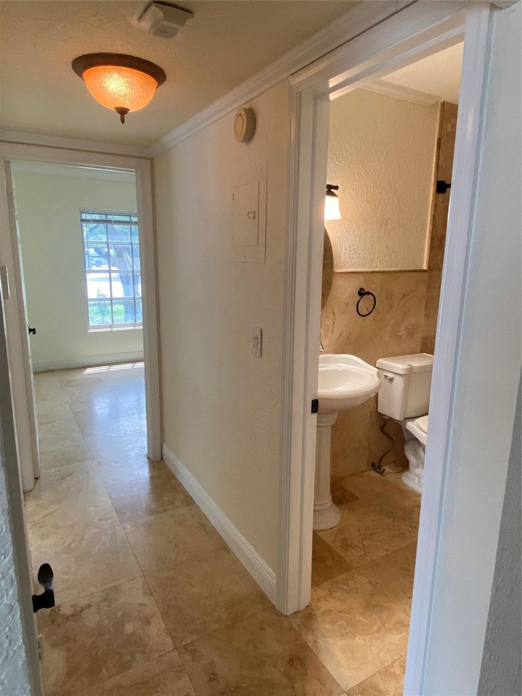 2200 NE 66th Street, Unit 1412, Fort Lauderdale, FL 33308 Photo