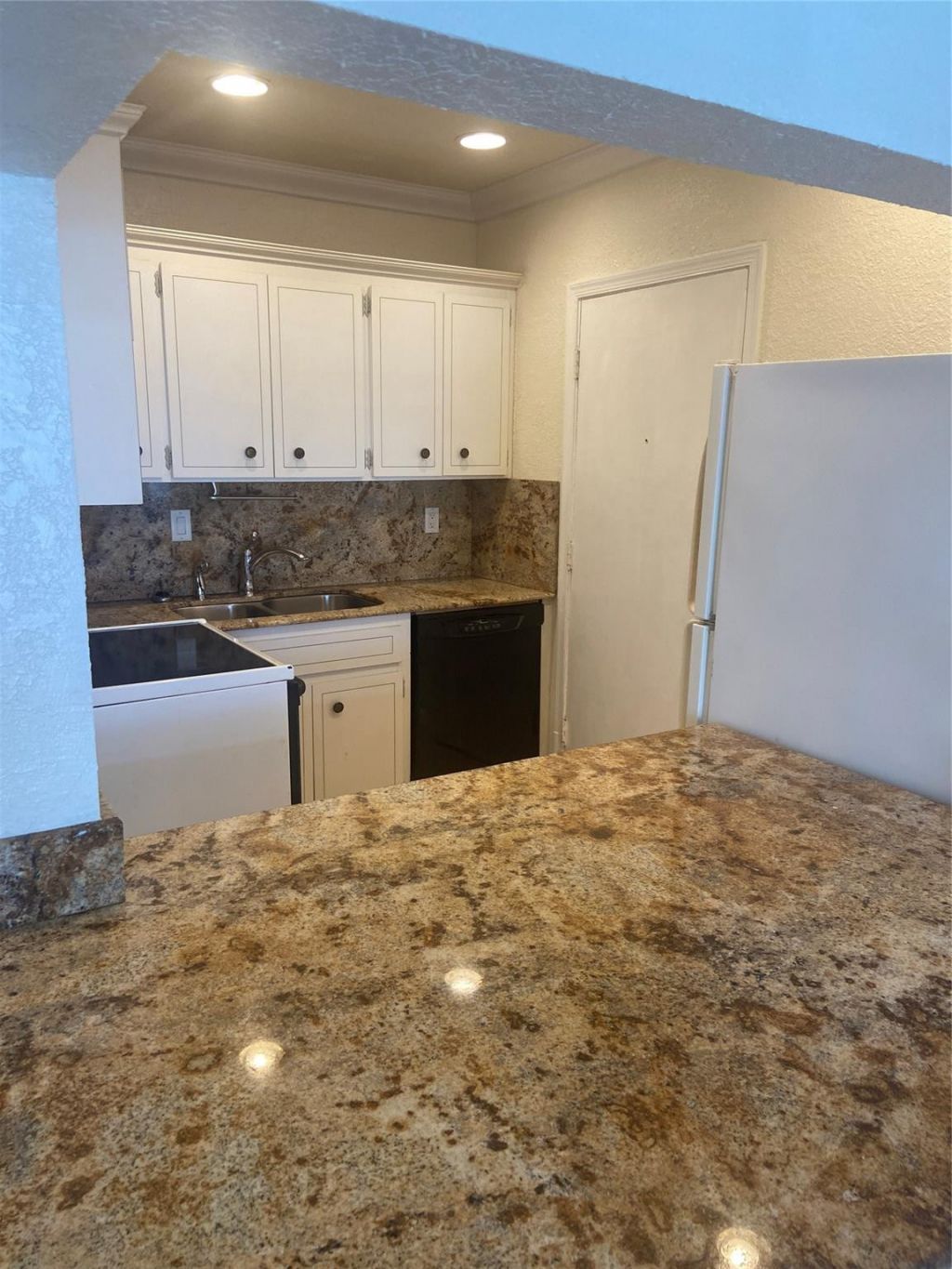 2200 NE 66th Street, Unit 1412, Fort Lauderdale, FL 33308 Photo
