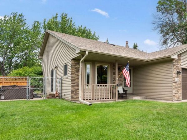 2416 95th Avenue N, Brooklyn Park, MN 55444
