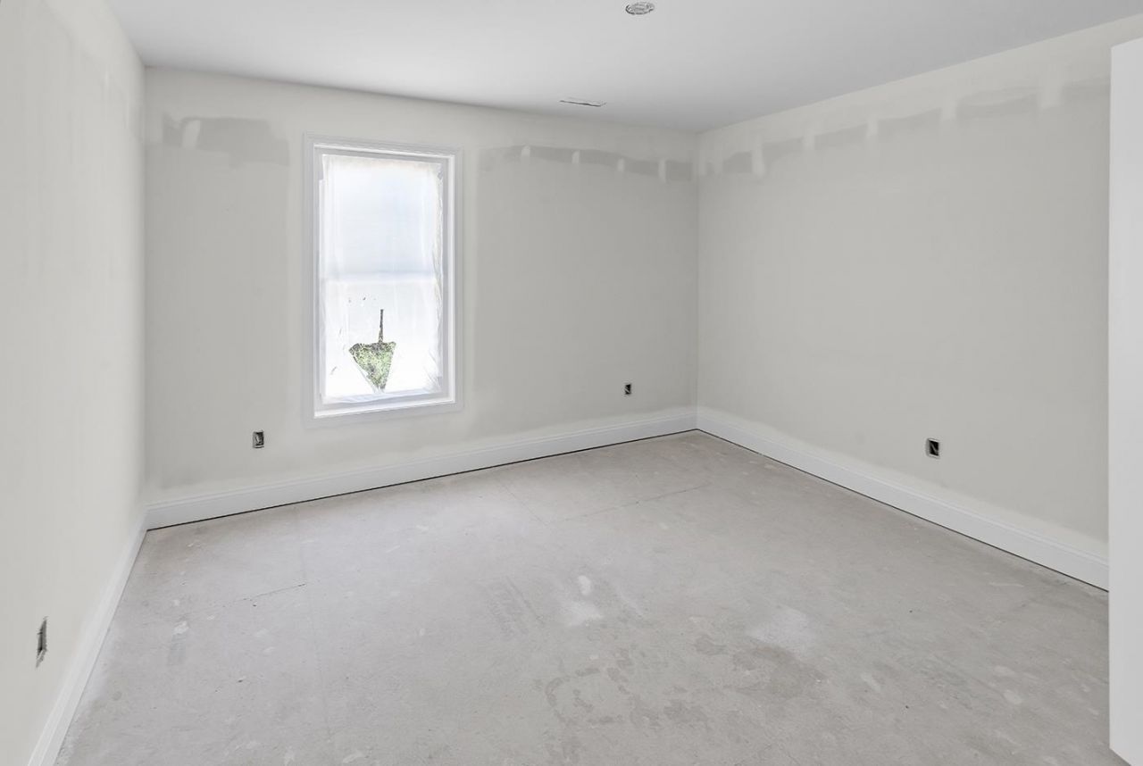 134 Professional Ln. Photo 10